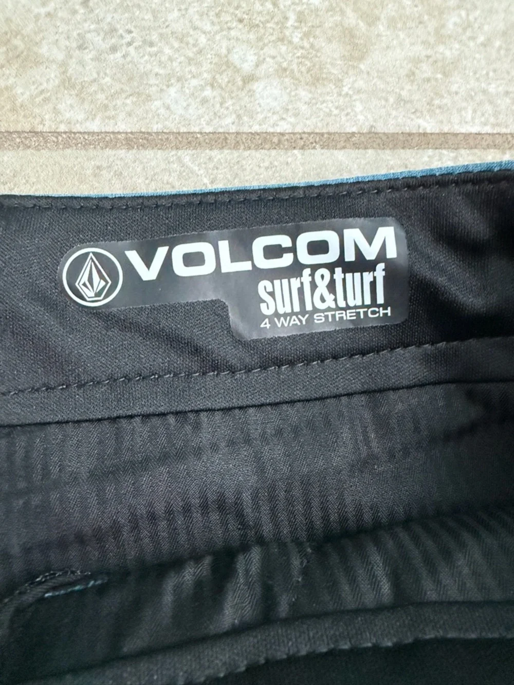 Volcom Men's Blue Surf and Turf Shorts